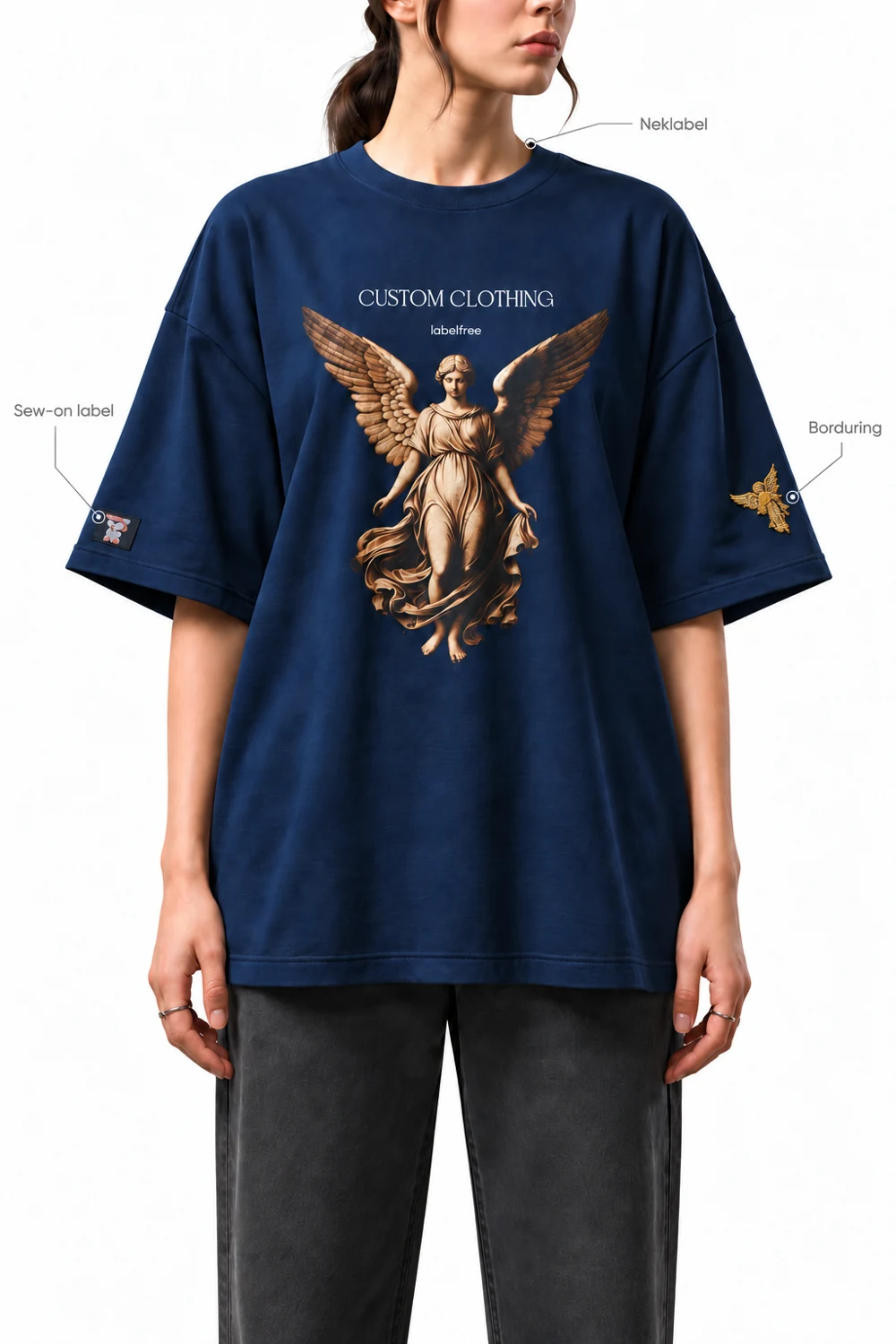 Navy shirt met engeltransfer en borduring